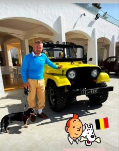 Bonne Fête de la Belgique de Djerba avec Maxime en Tintin